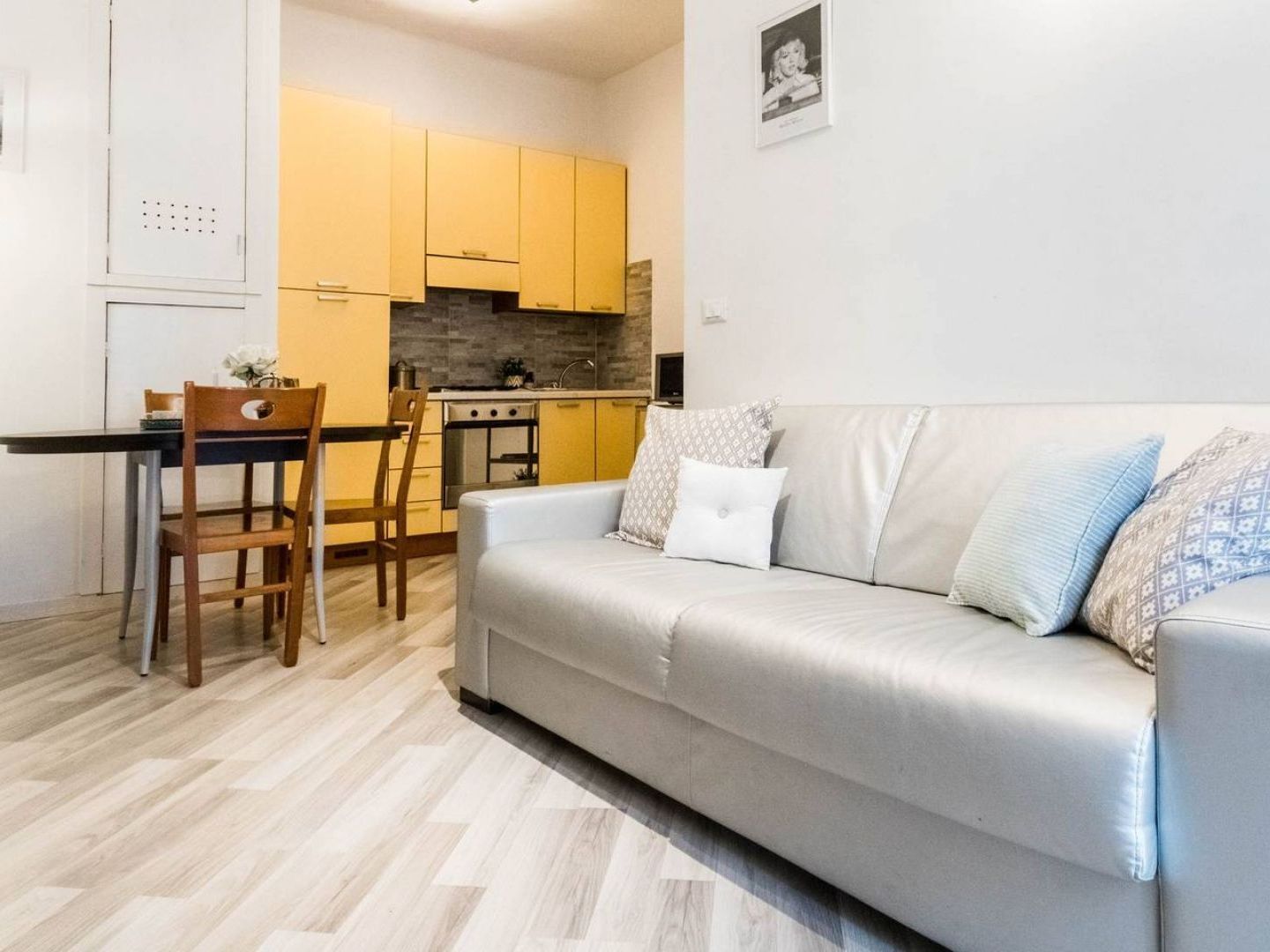 Hintown Submarine'S Apartment Milán Exteriér fotografie